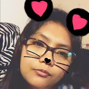 Meet your Posher, Iris